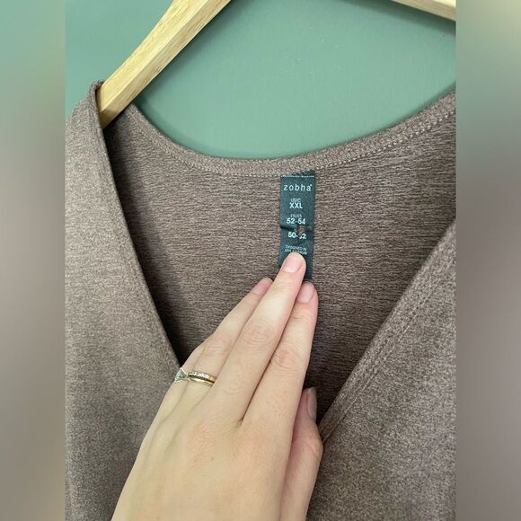 zobha 3XL cinch long sleeve top - Picture 2 of 2